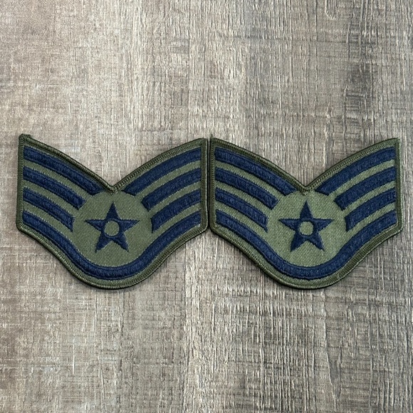 💞 New Vintage USAF Air Force Large SSgt E-5 BDU Military Rank Patches - Picture 1 of 2
